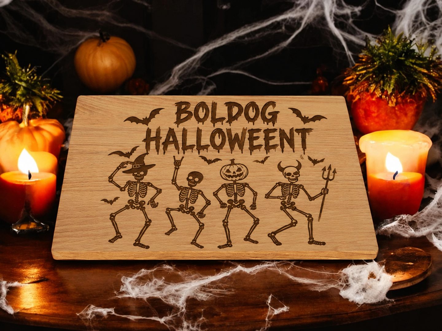 Halloween témájú vágódeszka több stílusban – termékkép